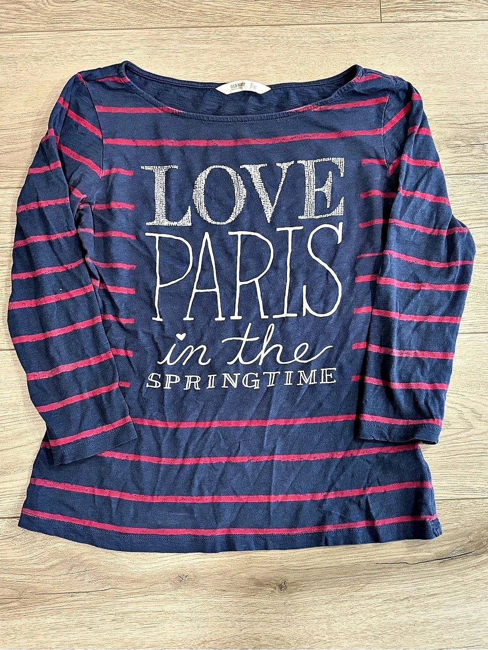 Old Navy Striped Graphic Long Sleeve Top in Blue & Red